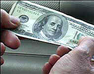 wpe14.jpg (6062 bytes)