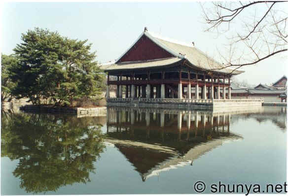 wpe1.jpg (28712 bytes)